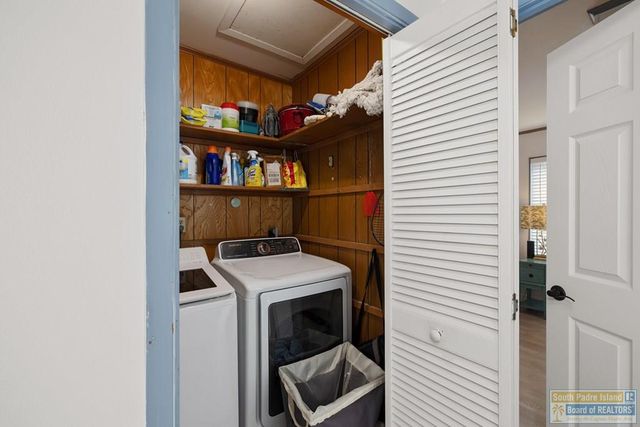 129 E Mars, South Padre Island, TX 78597