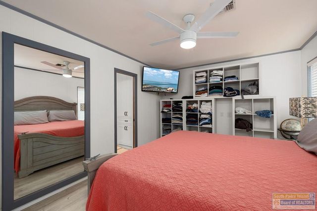 129 E Mars, South Padre Island, TX 78597