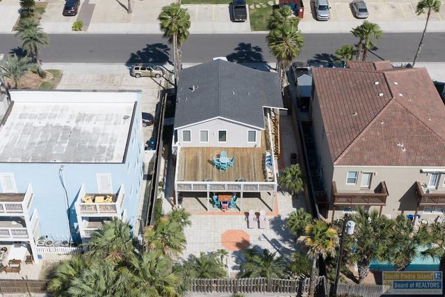 129 E Mars, South Padre Island, TX 78597
