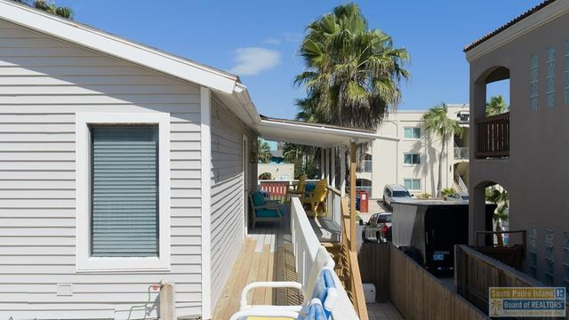 129 E Mars, South Padre Island, TX 78597