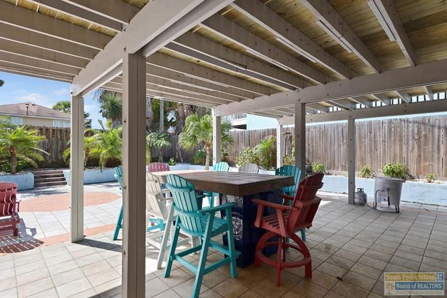 129 E Mars, South Padre Island, TX 78597