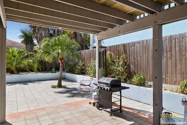 129 E Mars, South Padre Island, TX 78597