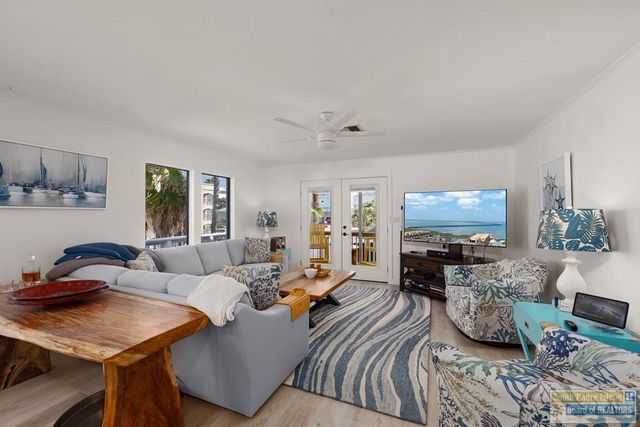 129 E Mars, South Padre Island, TX 78597