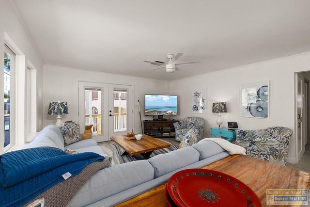 129 E Mars, South Padre Island, TX 78597