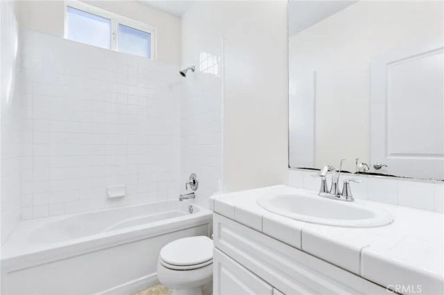 22046 Halsted Street, Chatsworth, CA 91311