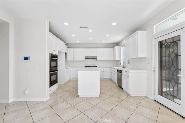 22046 Halsted Street, Chatsworth, CA 91311