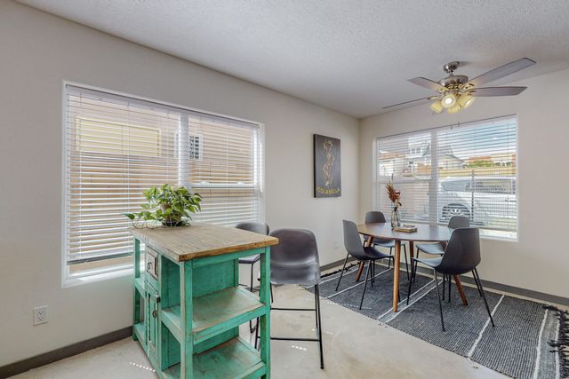 615 Iron Avenue SW, Albuquerque, NM 87102