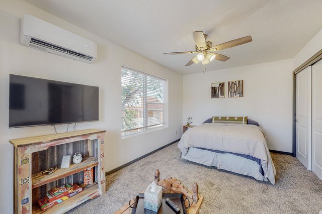 615 Iron Avenue SW, Albuquerque, NM 87102