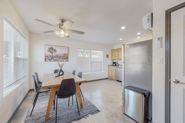 615 Iron Avenue SW, Albuquerque, NM 87102