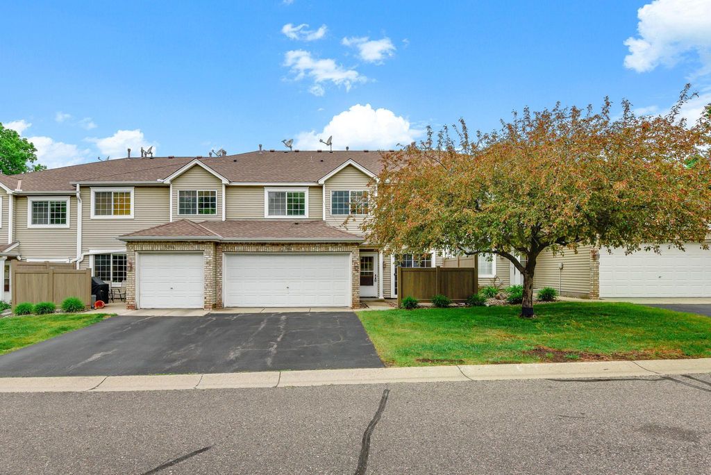 11256 Providence Lane, Eden Prairie, MN 55344 — exterior