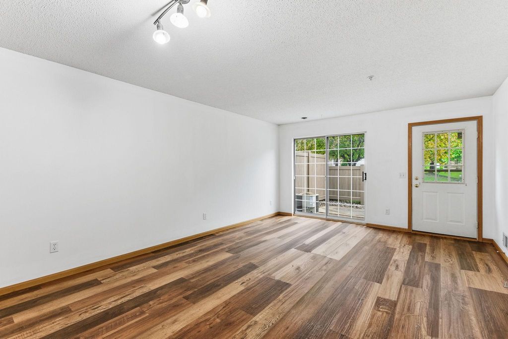 11256 Providence Lane, Eden Prairie, MN 55344 — photo 3