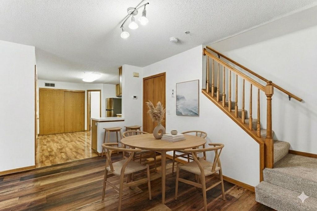 11256 Providence Lane, Eden Prairie, MN 55344 — photo 4