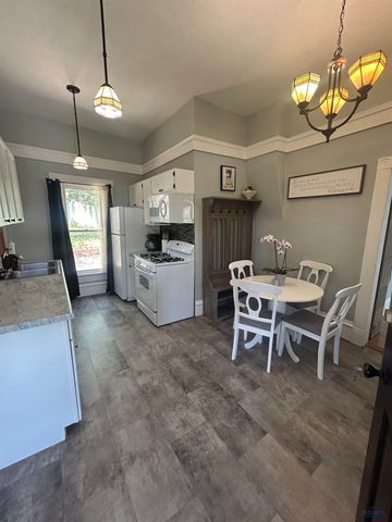 1017 12TH, Rapid City, SD 57701