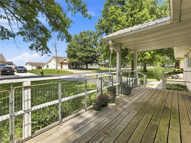 143 Hazel Avenue, Lawson, MO 64062