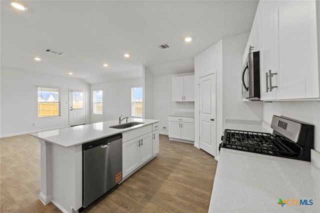104 Wagner Way, San Marcos, TX 78666