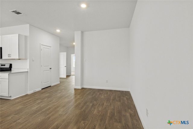 104 Wagner Way, San Marcos, TX 78666