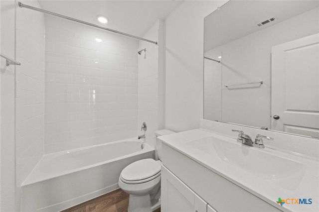 104 Wagner Way, San Marcos, TX 78666