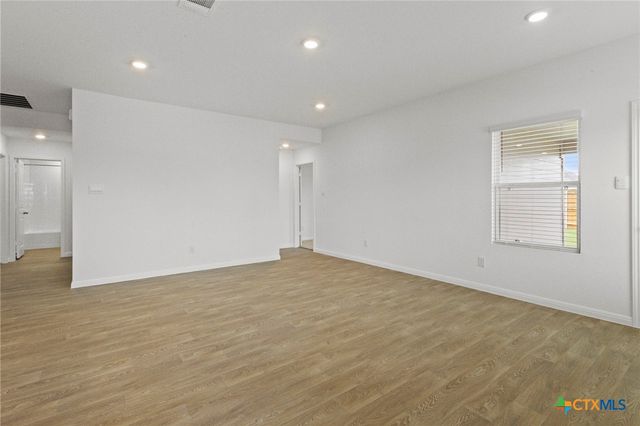 104 Wagner Way, San Marcos, TX 78666