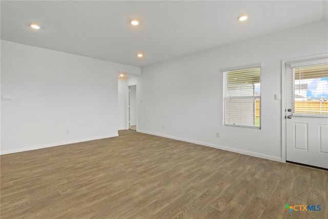 104 Wagner Way, San Marcos, TX 78666