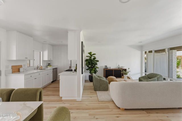 160 W Fiesta Green, Port Hueneme, CA 93041