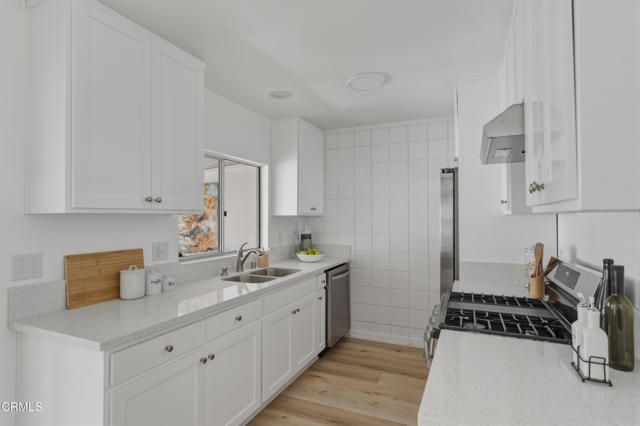 160 W Fiesta Green, Port Hueneme, CA 93041