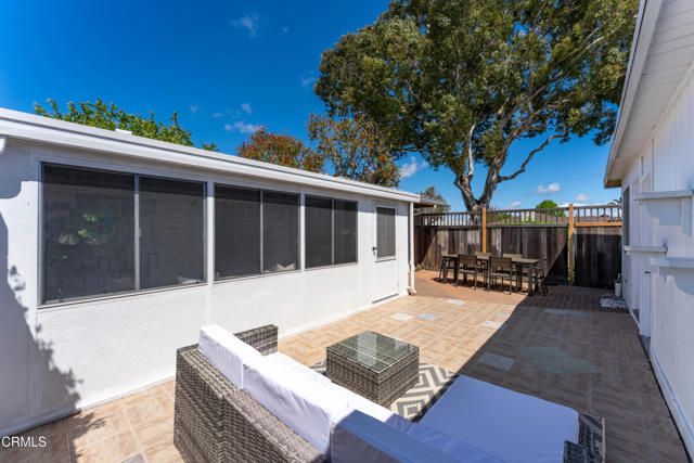 160 W Fiesta Green, Port Hueneme, CA 93041