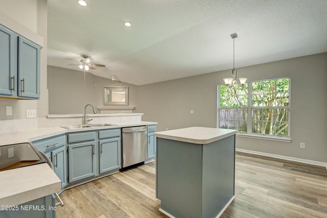 12016 SHOOTING STAR Court, Jacksonville, FL 32246