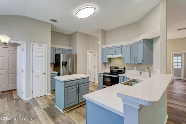 12016 SHOOTING STAR Court, Jacksonville, FL 32246