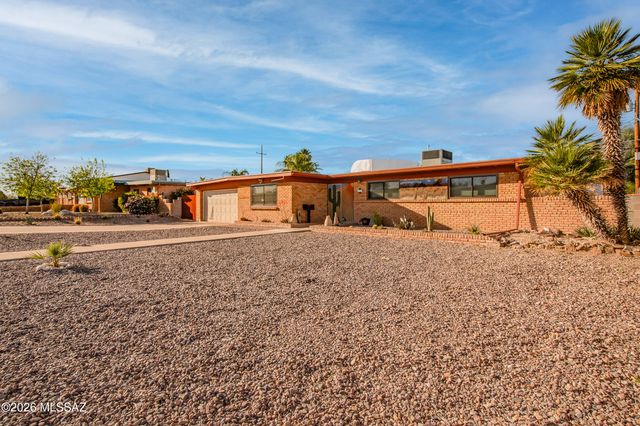 8771 E Baker Street, Tucson, AZ 85710