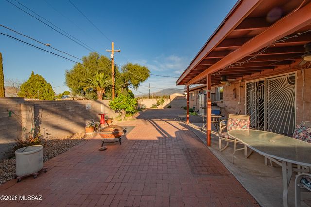 8771 E Baker Street, Tucson, AZ 85710