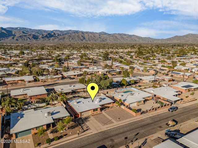 8771 E Baker Street, Tucson, AZ 85710