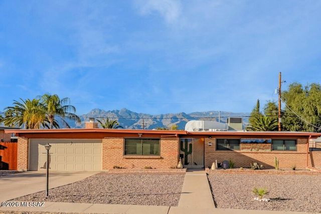 8771 E Baker Street, Tucson, AZ 85710