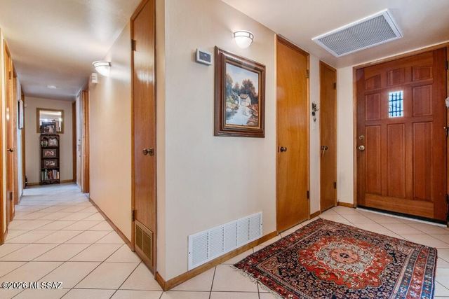 8771 E Baker Street, Tucson, AZ 85710