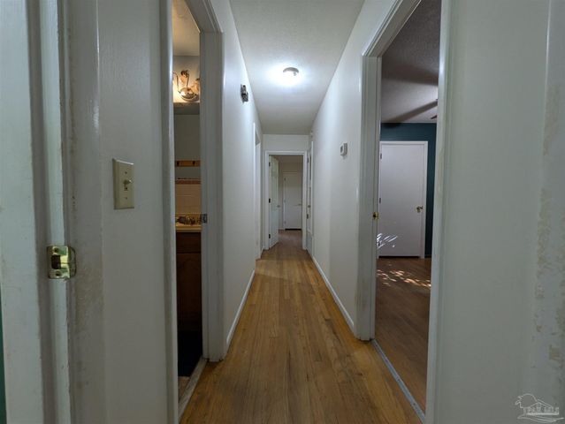 245 Airport Blvd, Pensacola, FL 32503
