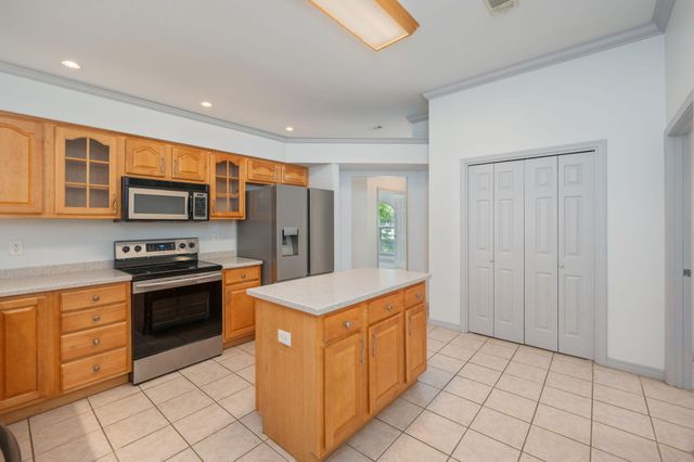 1940 Kadima Circle, Fort Walton Beach, FL 32547