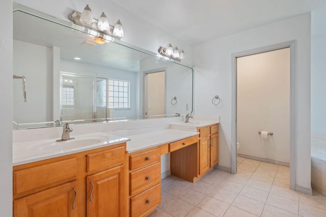 1940 Kadima Circle, Fort Walton Beach, FL 32547