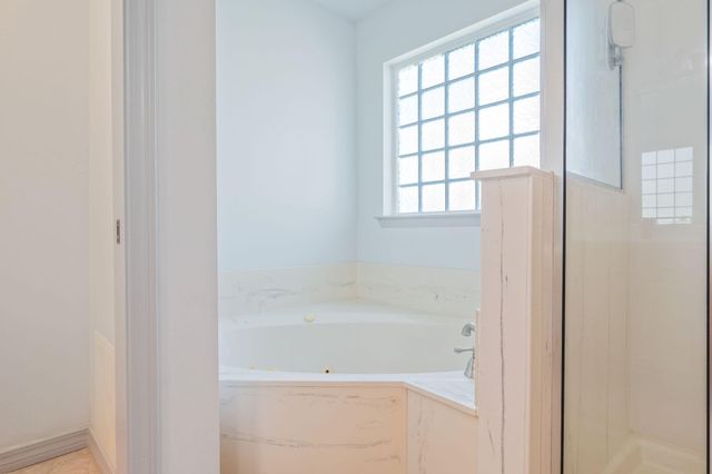 1940 Kadima Circle, Fort Walton Beach, FL 32547