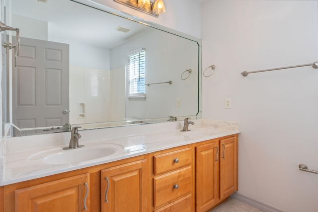 1940 Kadima Circle, Fort Walton Beach, FL 32547