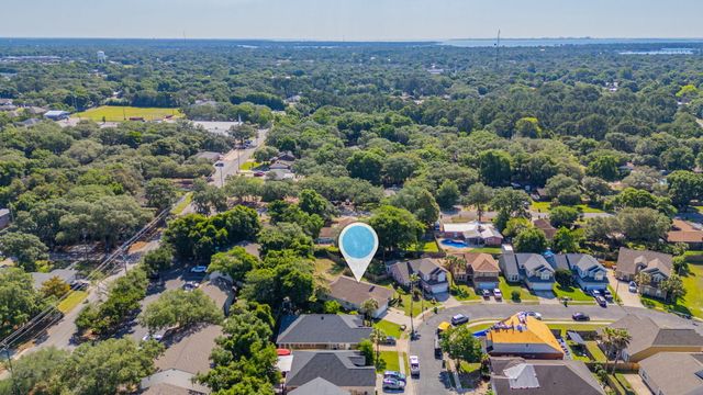 1940 Kadima Circle, Fort Walton Beach, FL 32547