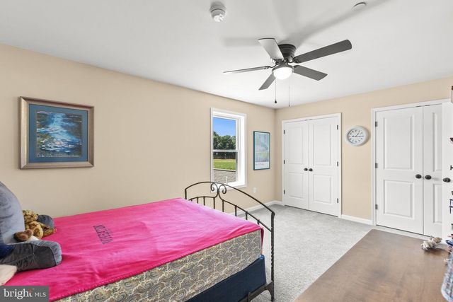 125 HOMESTEAD DR, Gettysburg, PA 17325