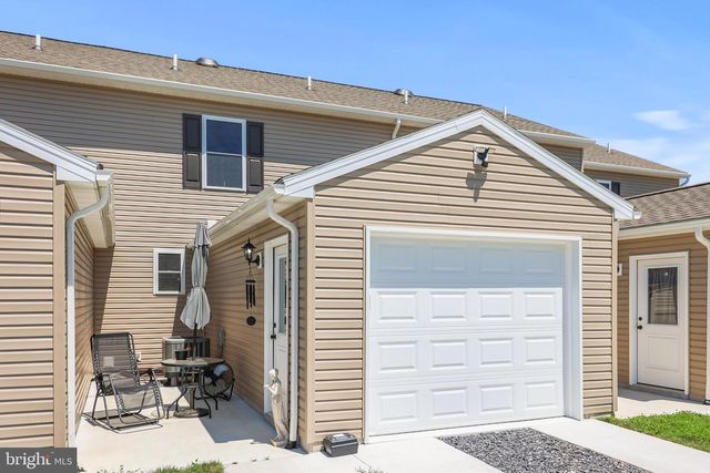 125 HOMESTEAD DR, Gettysburg, PA 17325