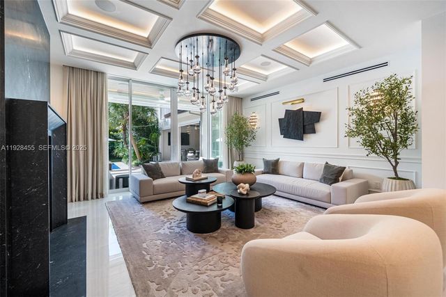 7220 SW 125th St, Pinecrest, FL 33156