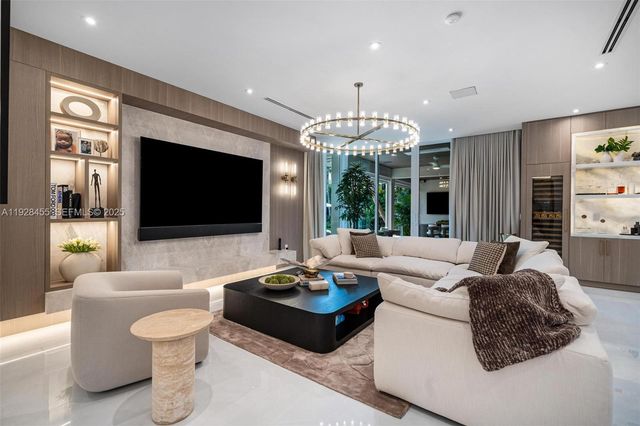 7220 SW 125th St, Pinecrest, FL 33156