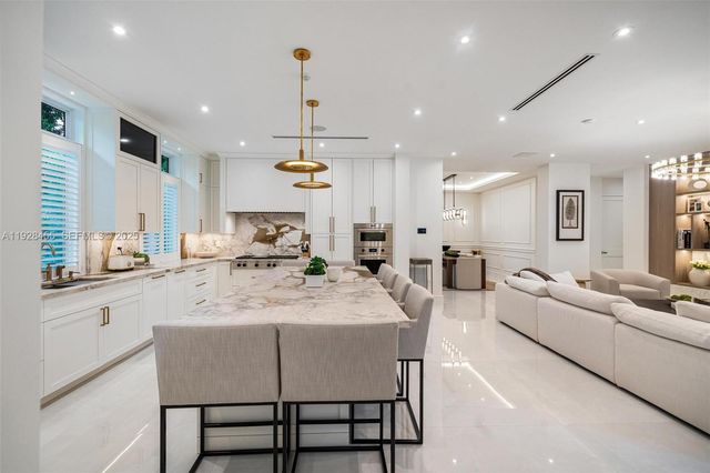 7220 SW 125th St, Pinecrest, FL 33156