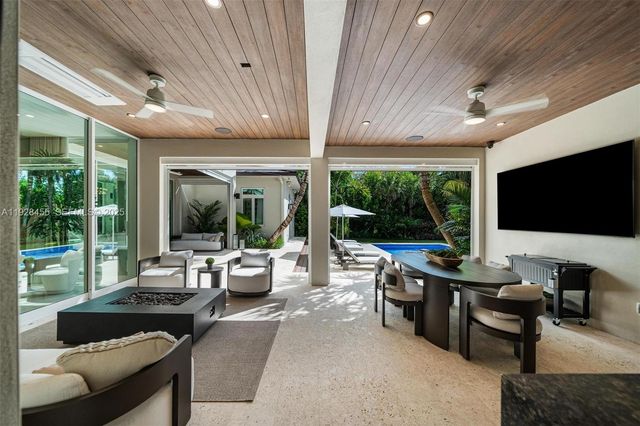 7220 SW 125th St, Pinecrest, FL 33156