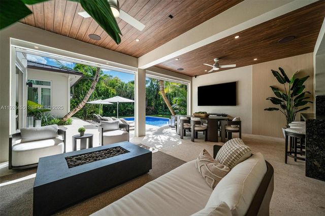 7220 SW 125th St, Pinecrest, FL 33156