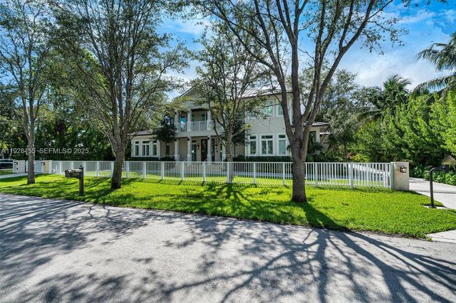 7220 SW 125th St, Pinecrest, FL 33156