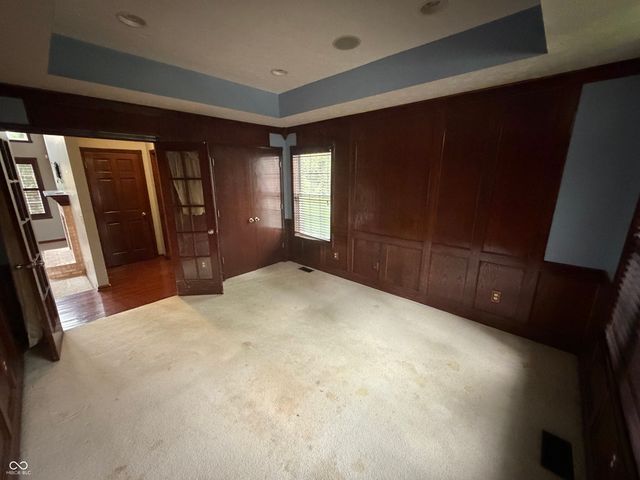 4064 Shady Pointe Row, Greenwood, IN 46143