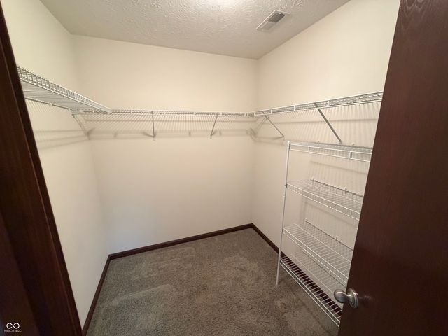 4064 Shady Pointe Row, Greenwood, IN 46143