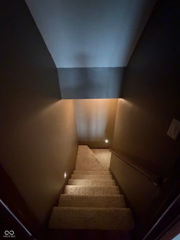 4064 Shady Pointe Row, Greenwood, IN 46143